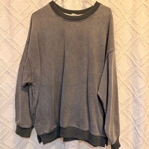 Women’s POL sweatshirt. Size large.